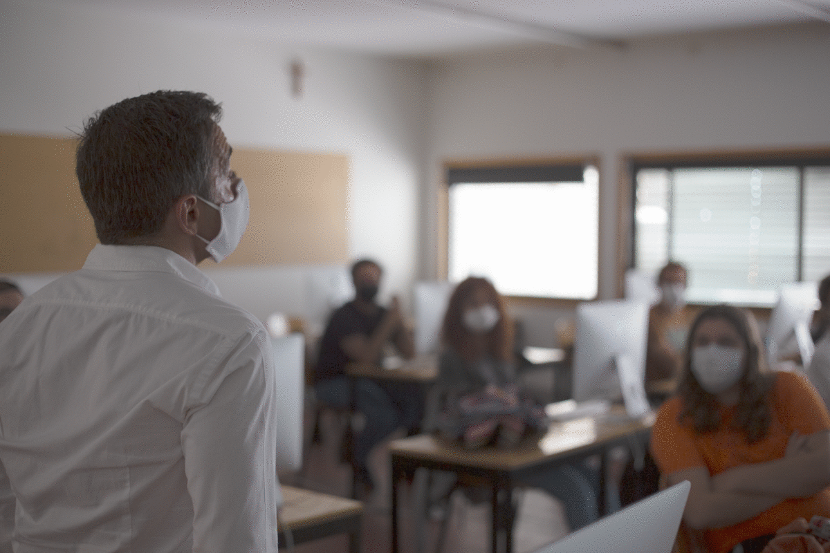 Escola das Artes prepara o novo ano letivo privilegiando o regime presencial